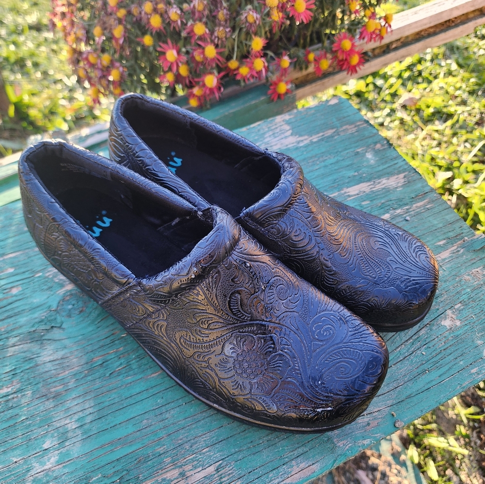 Bethanee YUU shoes, 7.5W